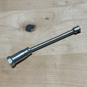 Mercedes-Benz 0005810667 Spark Plug Tool Hazet 767 Germany